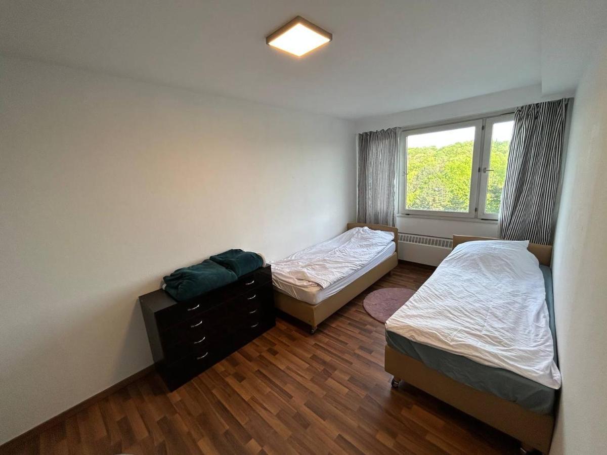 Moeblierte Apartment Im Herkules Koeln Neuehrenfeld Exterior foto